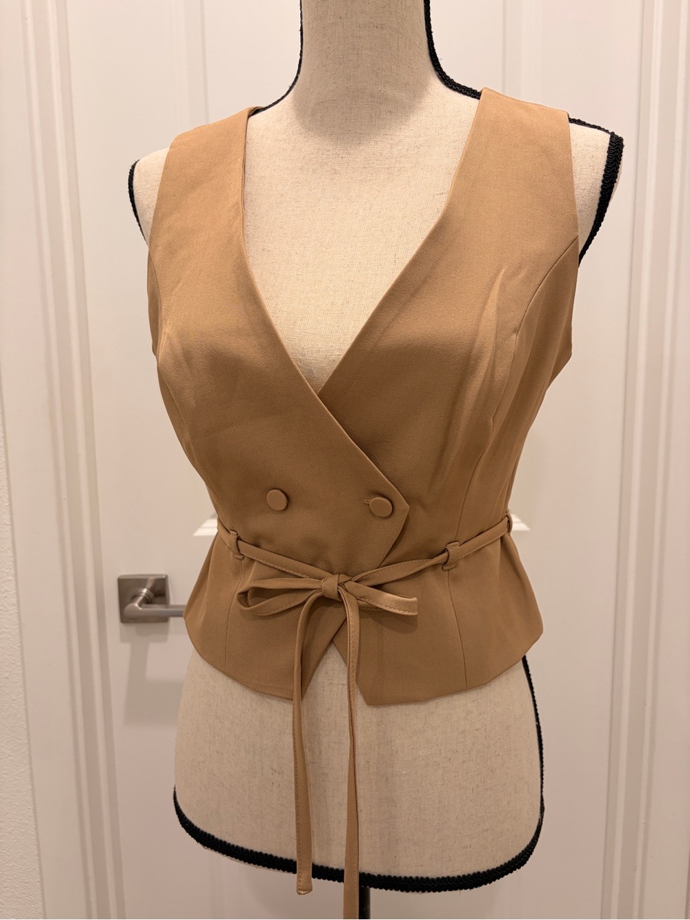 Fashion Nova Taupe Tie-Waist Vest